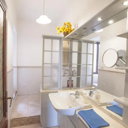 La Calata Sulla Darsena Apartment *
